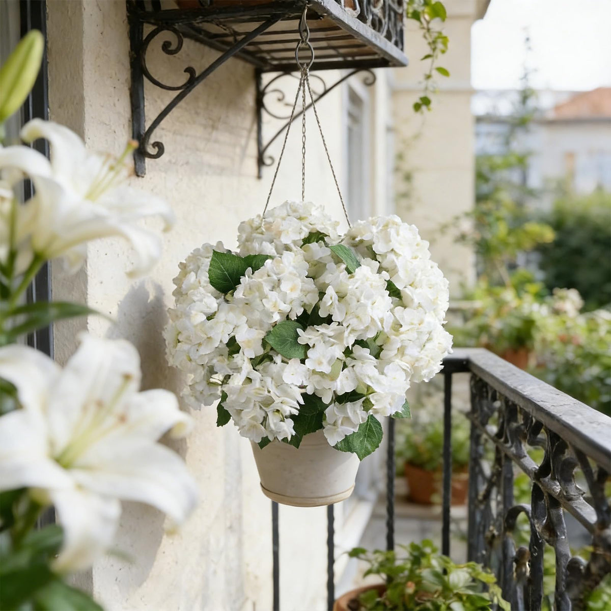 🔥Last Day 49% OFF🔥Artificial Outdoor Hydrangea Flowers - UV resistant, Waterproof, Windproof